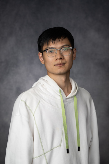headshot of Hongyi Liu
